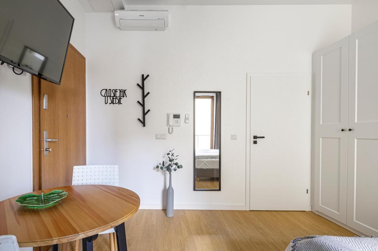 Homewell Apartments Zelazko Poznań Exterior foto